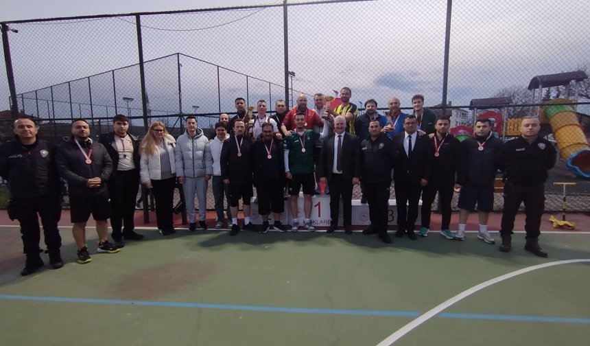 Polis Haftası’nda 3x3 Basketbol Turnuvası Düzenlendi