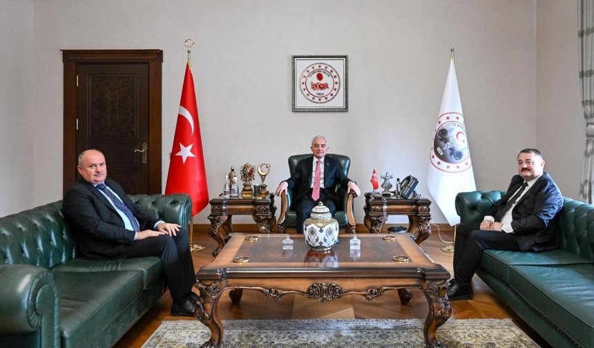 Başkan Seçen’den Vali Turan’a Ziyaret