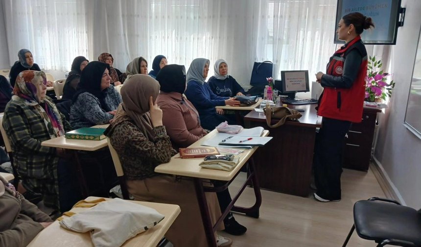 Koruyucu Aile Bilinci İçin Eğitim Düzenlendi