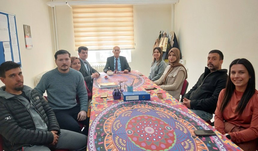 Müdür Akdemir'den Okullara Ziyaret