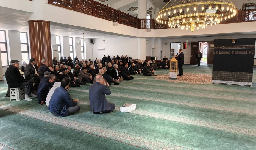 Kırklareli’nde Hacı Adaylarına Eğitim Semineri