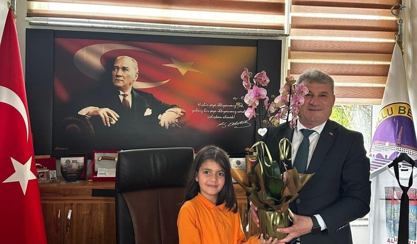 Alpullu’da 23 Nisan’da Başkanlık Koltuğu Çocuğa Emanet