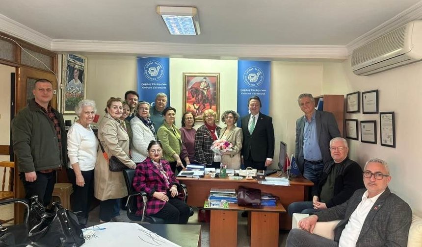 CHP Heyetinden ÇYDD Lüleburgaz Şubesi’ne Ziyaret