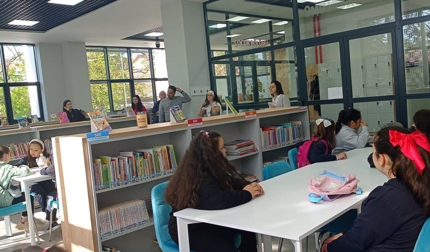 Lüleburgaz’da Minik Öğrencilerden Kütüphaneye Ziyaret