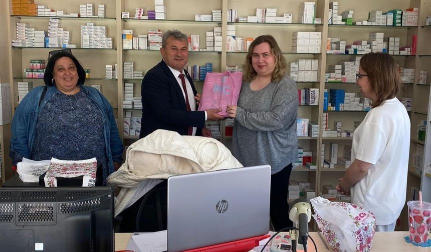 Başkan Saltık, Eczane Teknikerleri Günü’nü Kutladı