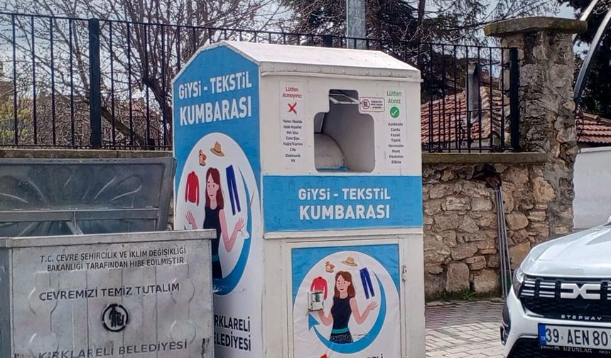 Giysi Kumbaralarıyla Bağışlar Toplanıyor