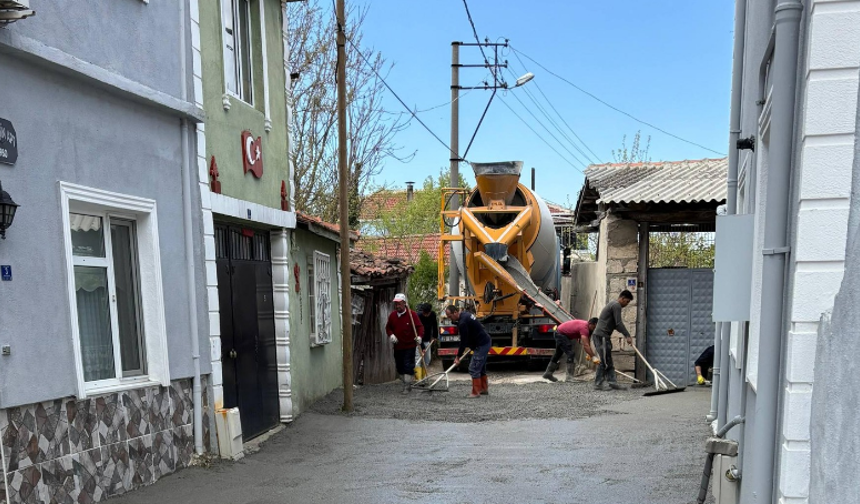 Kaynarca’da Yol Onarım Çalışmaları Sürüyor