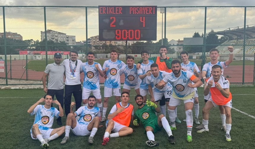 Paşayerispor Zirve Takibini Sürdürdü