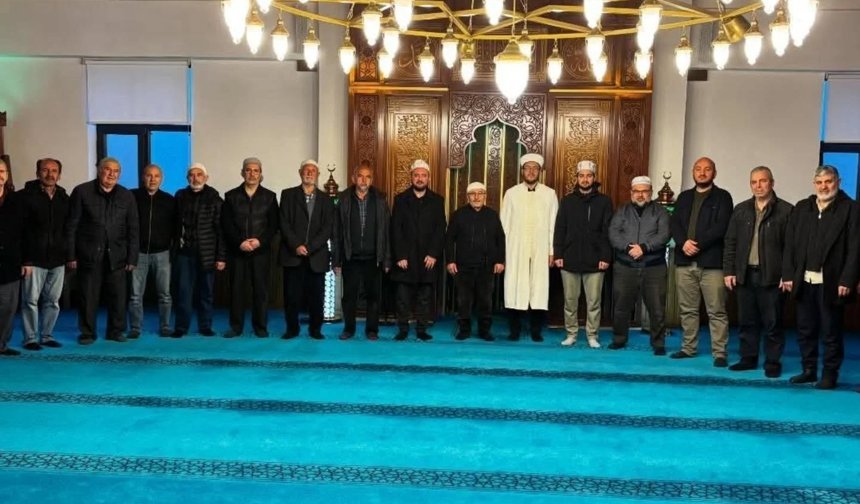 Lüleburgaz’da Sabah Namazı Buluşmasına Yoğun İlgi