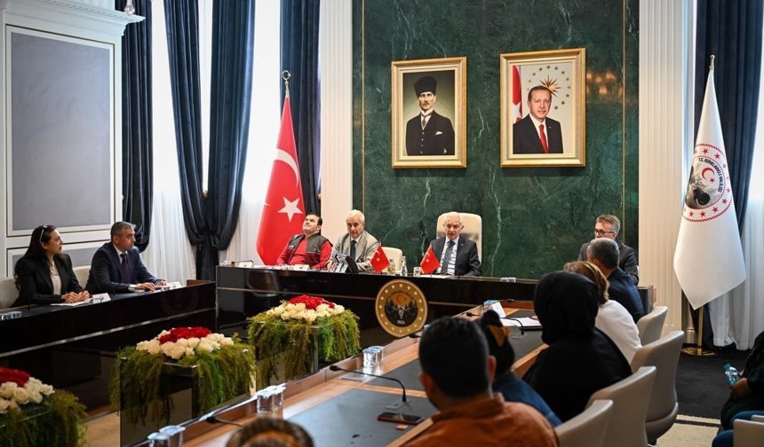 Vali Turan Vatandaşları Dinledi