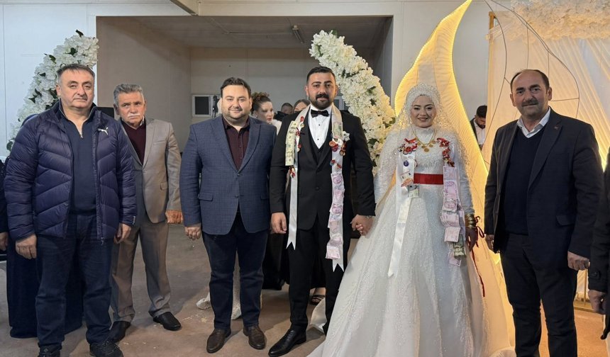 Başkan Gün Genç Çiftin Mutluluğuna Ortak Oldu