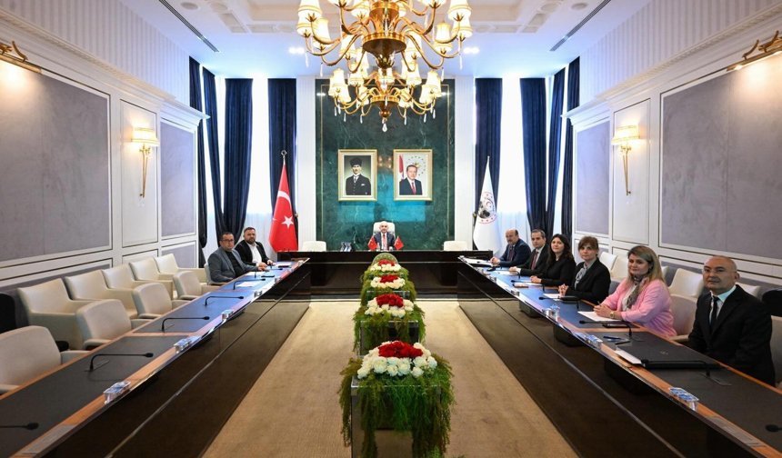İl Encümeni Toplantısı Düzenlendi