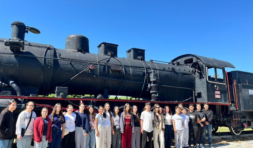 İğneadalı Öğrenciler Edirne Gezisine Uğurlandı