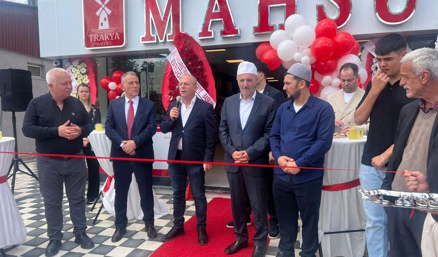 Büyükkarıştıran’da Yeni İş Yeri Açıldı