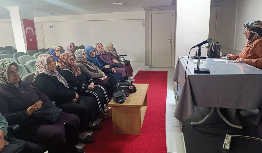 Lüleburgaz Müftülüğü’nde Sohbet Programı Düzenlendi