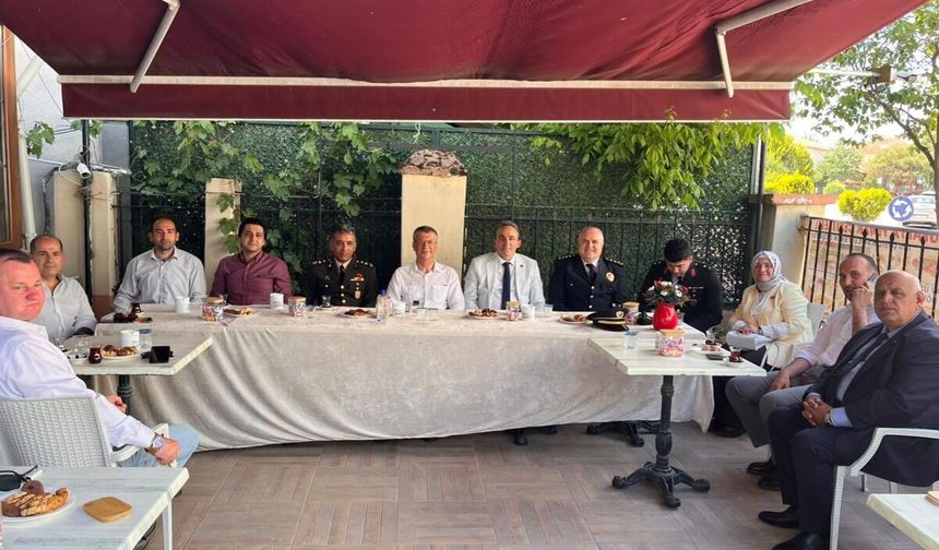 Babaeski’de Bayramlaşma Programı Düzenlendi