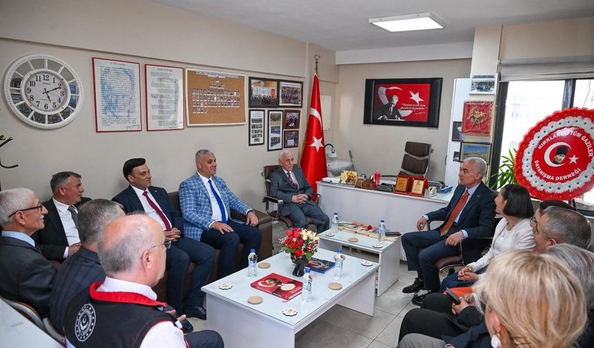Vali Uğur Turan Gazilerle Bayramlaştı