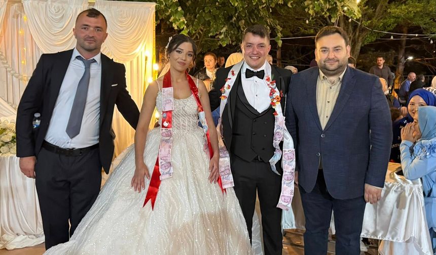 Başkan Gün Düğün Merasimine Katıldı