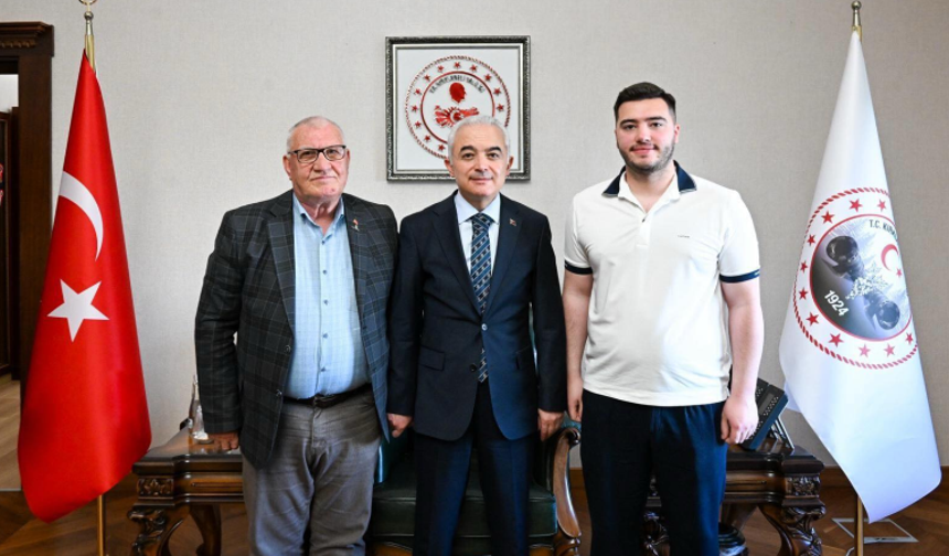 Vali Turan, Kıbrıs Gazisi Koçoğlu ile Buluştu
