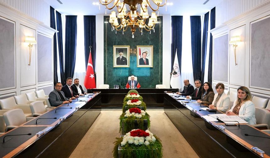 İl Encümeni Toplantısı Gerçekleştirildi