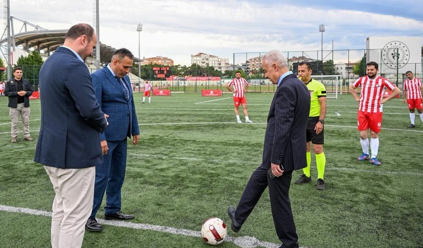 Kurumlar Ligi’nde İlk Düdük Çaldı