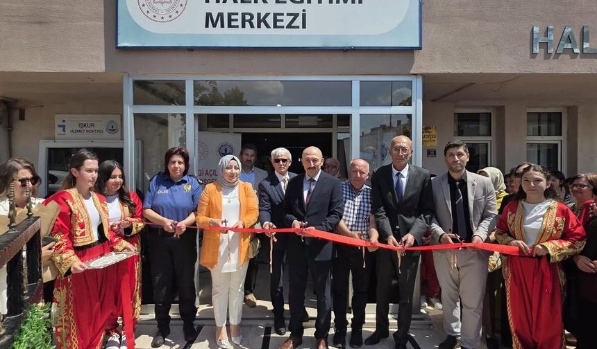 Vize Halk Eğitimi Merkezi Sergisi Açıldı