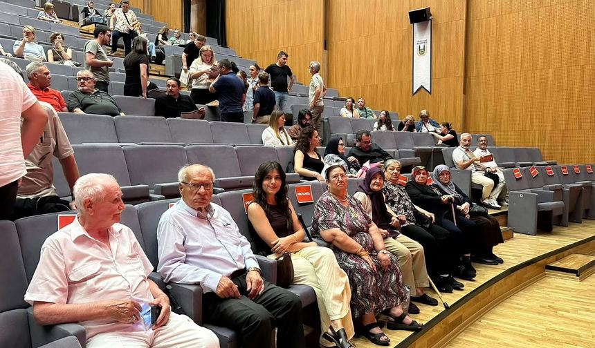 Huzurevi Sakinleri “Gönülden Gönüle Şarkılar” Konserine Katıldı