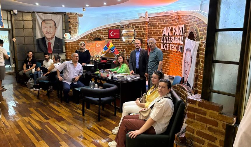 AK Parti Lüleburgaz’da Halk Günü Buluşmaları Sürüyor