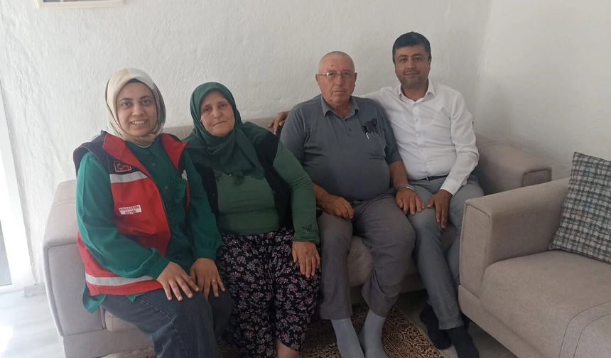Şehit Babasına Babalar Günü Ziyareti