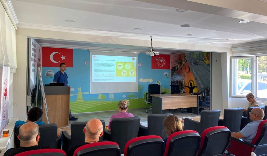 Koyun Keçi Vebası Hastalığına Karşı Eğitim Düzenlendi