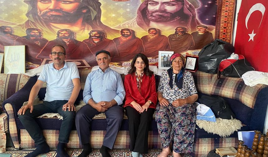 Kaymakam Ünlü’den Bektaşî Babası Aydoğdu’ya Ziyaret