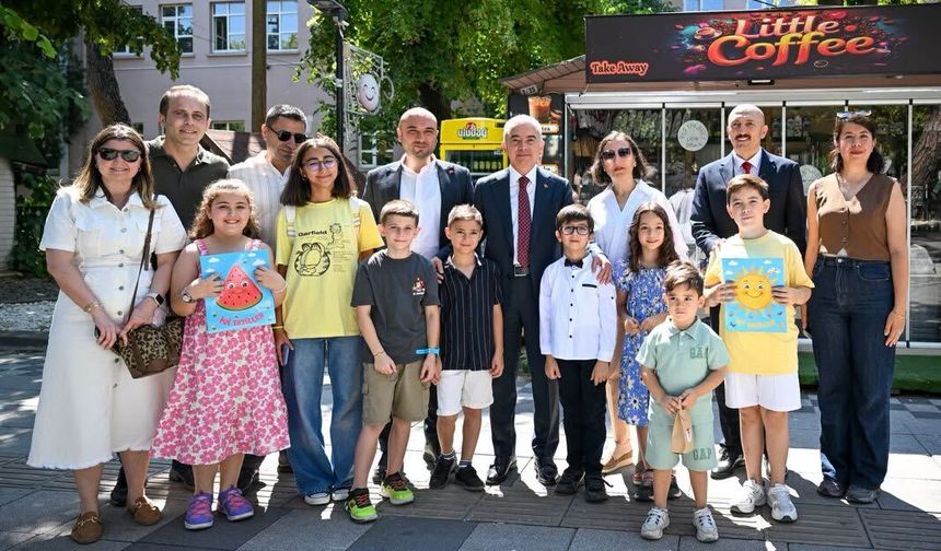 Vali Turan Hamdi Helvacıoğlu İlkokulu’nda Aşure Programına Katıldı
