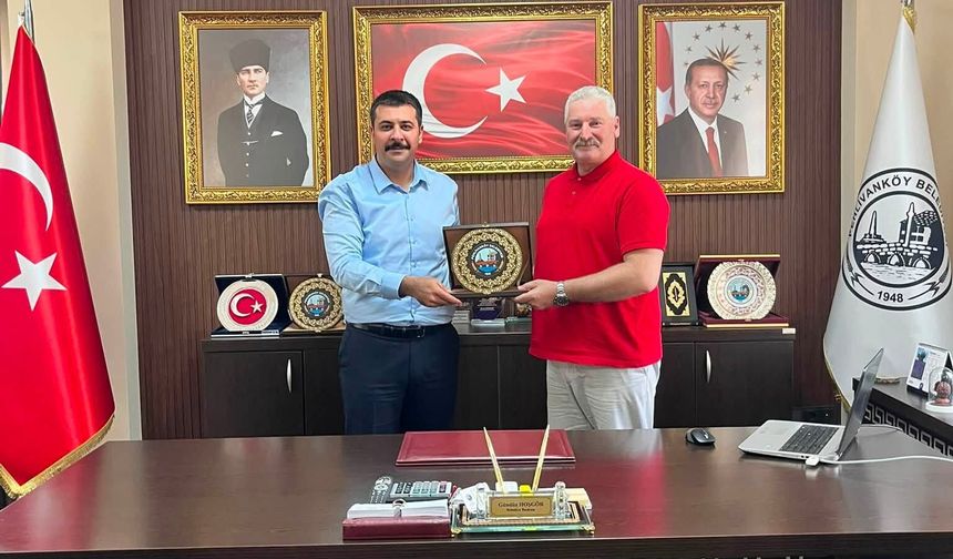 Kaymakam Yıldız’dan Belediyeye Veda Ziyareti
