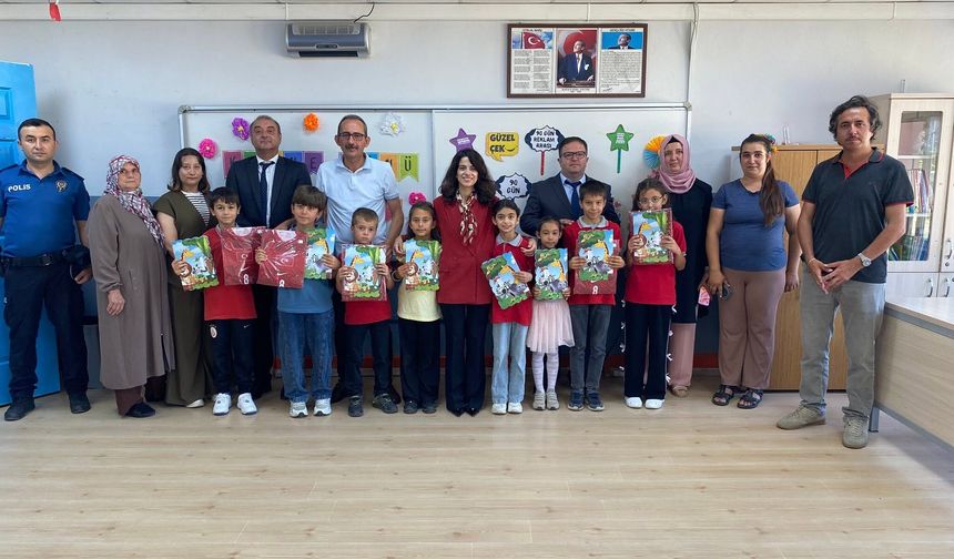 Kofçaz’da Karne Sevinci Paylaşıldı