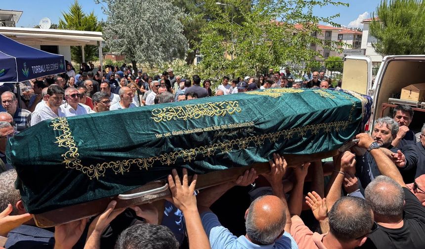 Irmak öğretmene acı veda