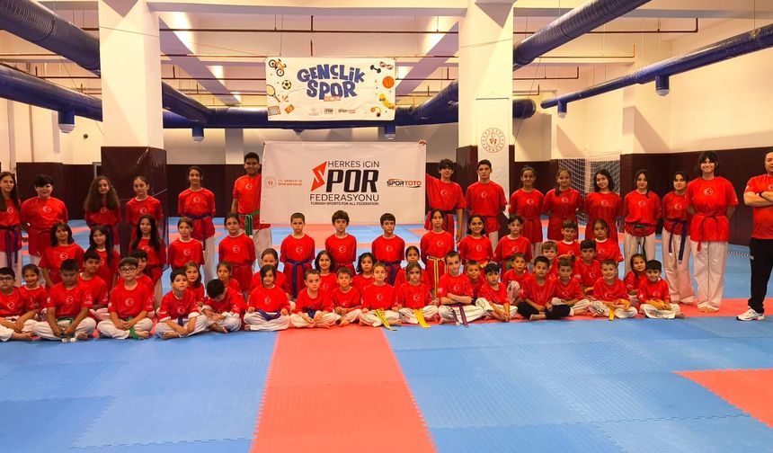 Kırklareli’nde Taekwondo Etkinliğine Yoğun İlgi