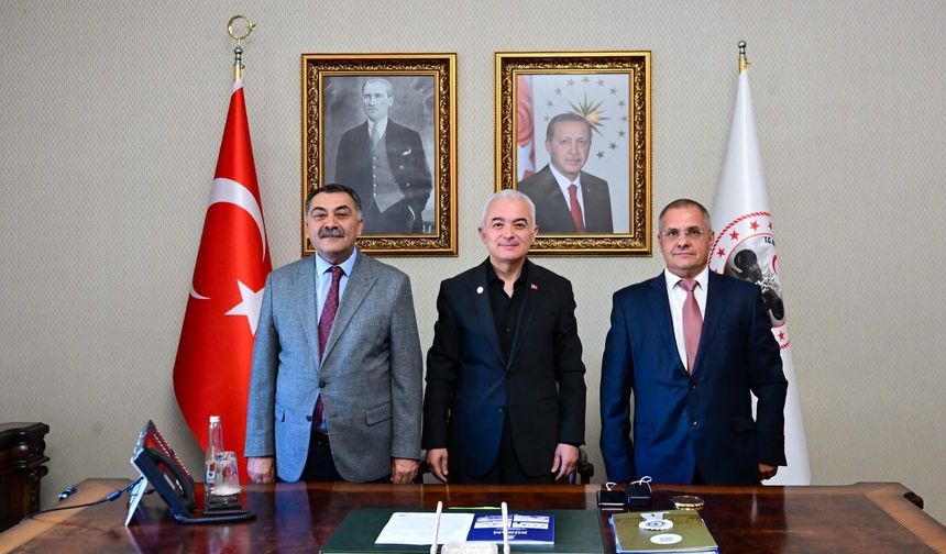 Vali Turan Defterdarlık Yönetimi ile Görüştü