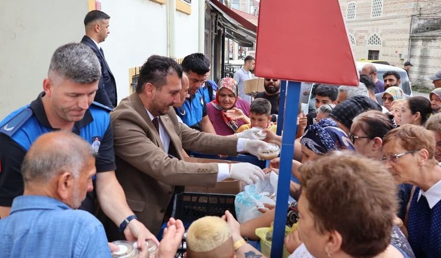 Babaeski’nde Muharrem Ayı Bereketi Paylaşıldı