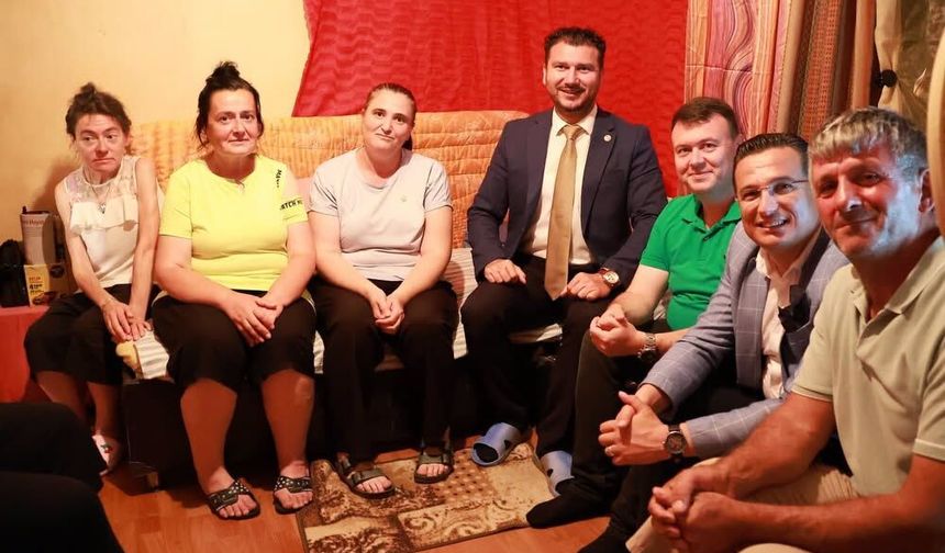 Başkan Yayla Kan Ailesini Ziyaret Etti