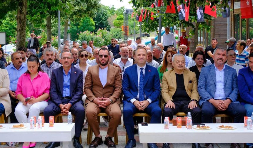 Başkan Şenol, MHP Kofçaz İlçe Kongresine Katıldı