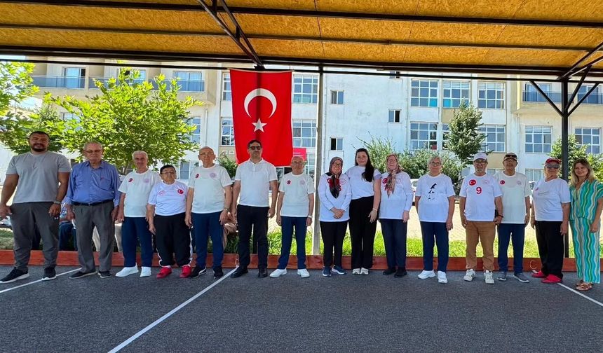 Huzurevleri Bocce Turnuvasında Dostluk Kazandı