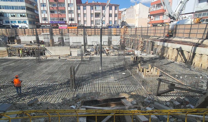 Katlı Otopark Projesinde Çalışmalar Devam Ediyor