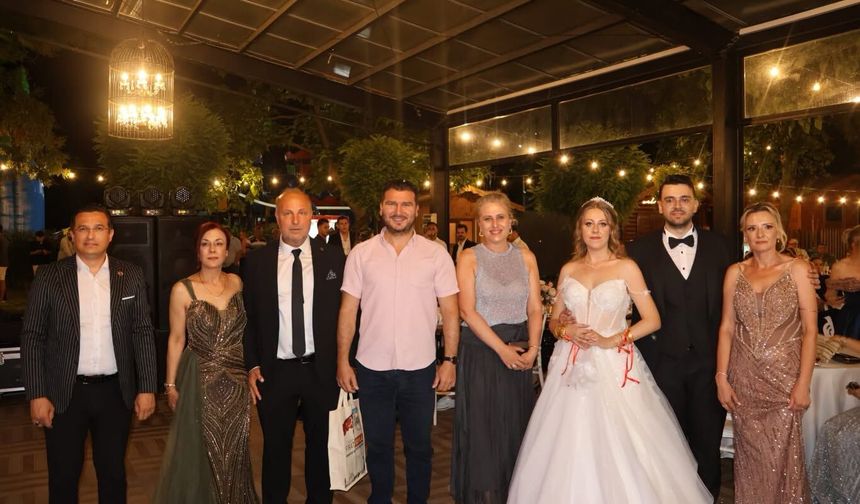 Başkan Yayla Serra ve Orkun’un Düğün Merasimine Katıldı