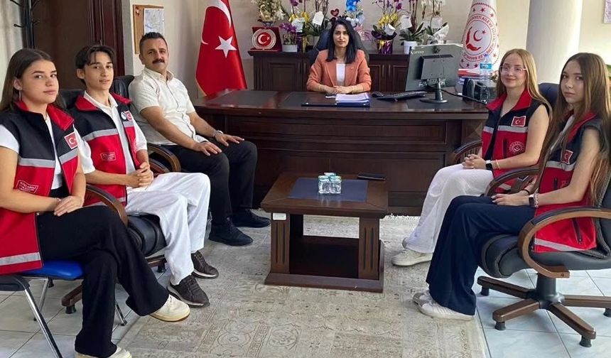 Çocuk Hakları Komitesinden Müdür Kumaş'a Ziyaret