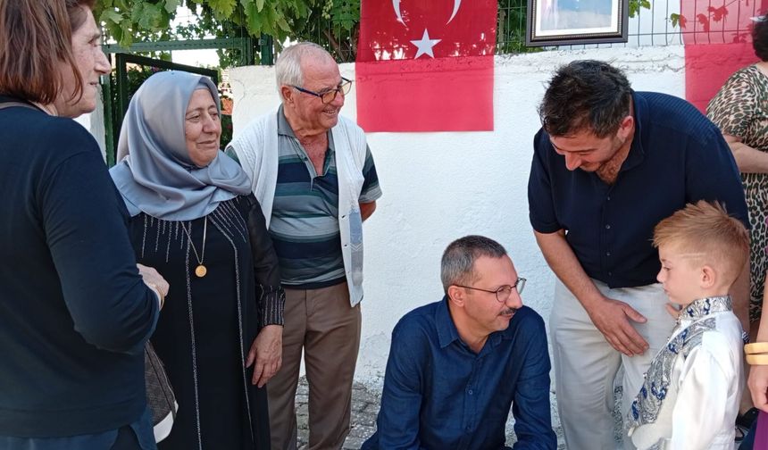 Kaymakam Özderin Ahmet Alp’in Sünnet Cemiyetine Katıldı