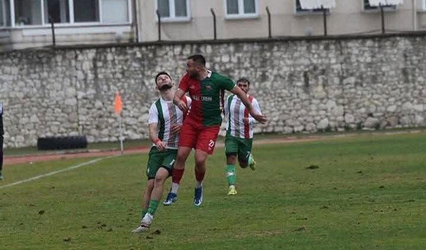 Büyükmandıra Adaspor'da Tugay Korkmaz Yuvaya Döndü