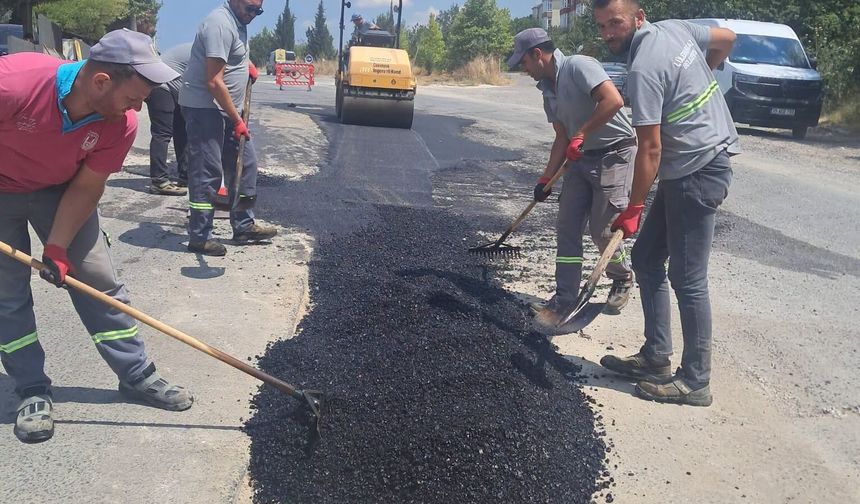 Lüleburgaz'da Kaldırım ve Yol Çalışmaları Sürüyor
