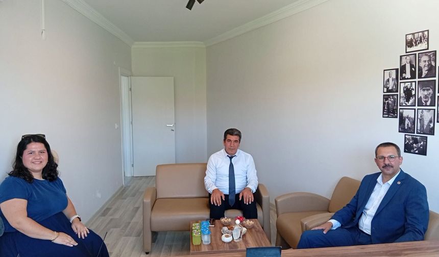 Kaymakam Özderin'den Mimarlık Ofisine Ziyaret