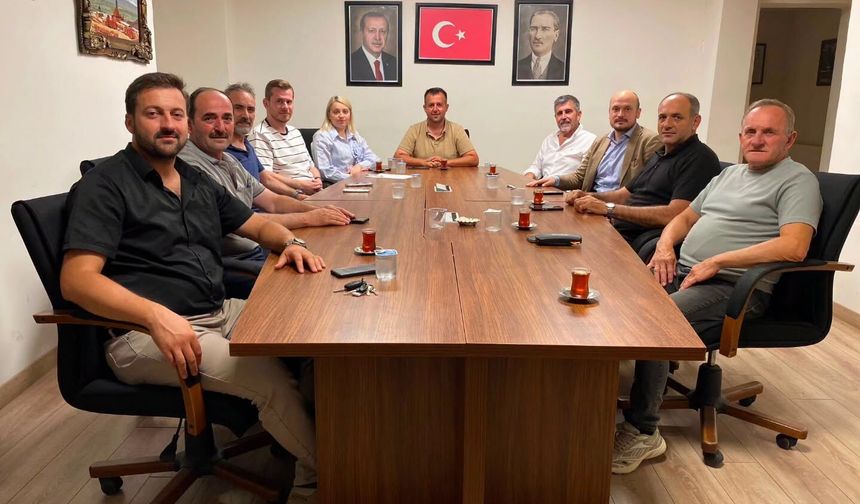 AK Parti'de İlçe Başkanları Toplantısı Gerçekleştirildi