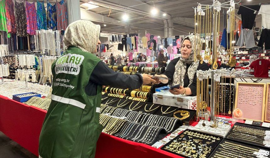Yeşilay'dan Semt Pazarında Sağlıklı Yaşam Farkındalığı